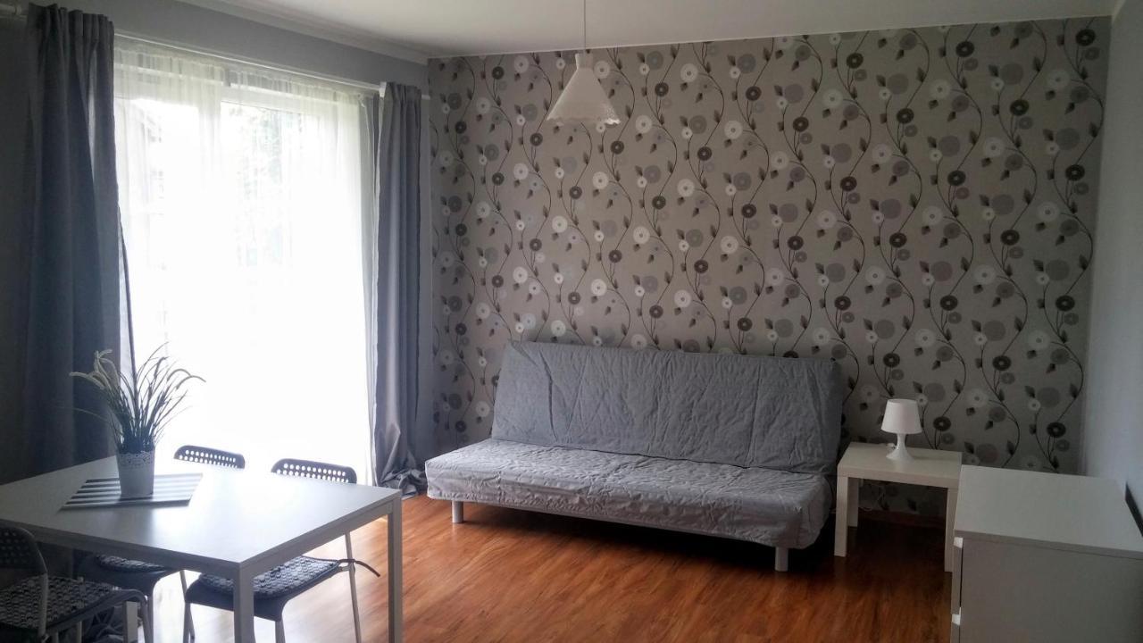 Emada- Pokoje Goscinne I Studia Ostrowo  Exteriör bild